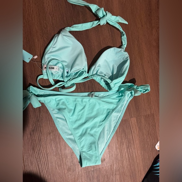 Turquoise Halter Bikini Set - Picture 3 of 5